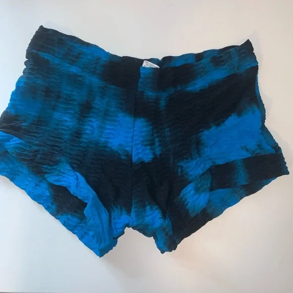 Booty by Brabants croco skin shorts : Curvy - Picture 2 of 5